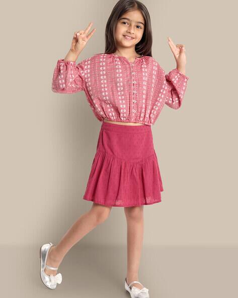 473Wx593H 467137197 Magenta MODEL4