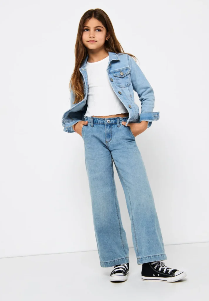 8ffd02fd8d2a48a9bdc9a00f9fa55e5a 711x1024