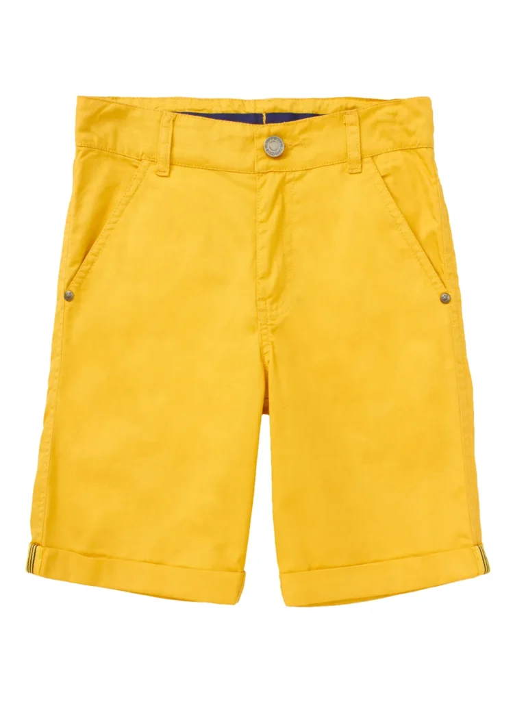 Shorts 768x1024